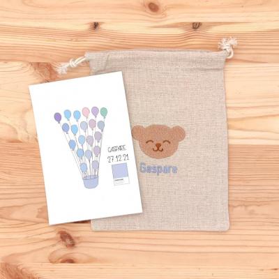 Tous les détails comptent : la pochette coordonnée à la couleur de naissance de Gaspare – 27.12.21 pour son doudou personnalisé – Atelier Bombus