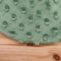 Avec son tissu minky à bulles, notre doudou sensoriel offre une texture ludique et agréable au toucher pour stimuler le développement sensoriel de votre bébé.