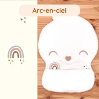 Calmer l'angoisse de séparation grâce au doudou Bee Doux et son cœur Arc-en-ciel