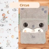 Le cadeau de naissance idéal pour bébé, le doudou qui porte l'odeur de maman sur son coussinet Circus - Tibo le Robot