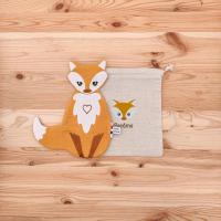 La petite pochette et le doudou Gaspard le Renard