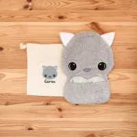 La petite pochette et le doudou Garou le Loup