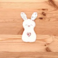 Le petit doudou d'aide à la séparation Florine la Lapin, pour en avoir un en plus